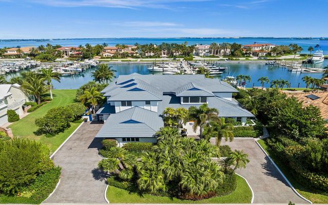 6819 SE South Marina Way, Stuart, FL 34996