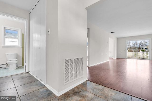 201 BLAKE CIR, Brick, NJ 08724