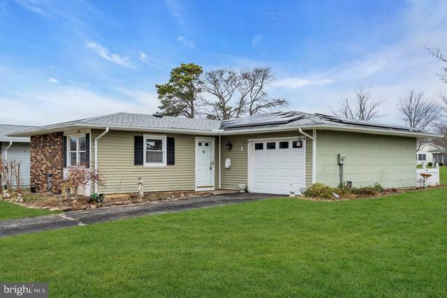 201 BLAKE CIR, Brick, NJ 08724