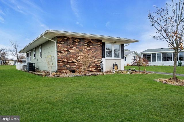 201 BLAKE CIR, Brick, NJ 08724