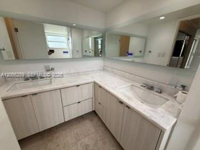 1670 NE 191st Street 3023, Miami, FL 33179