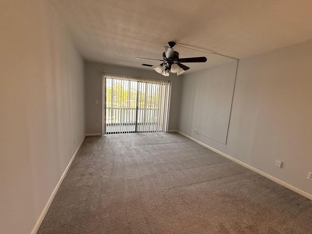 300 Yacht Club Drive 8, Niceville, FL 32578