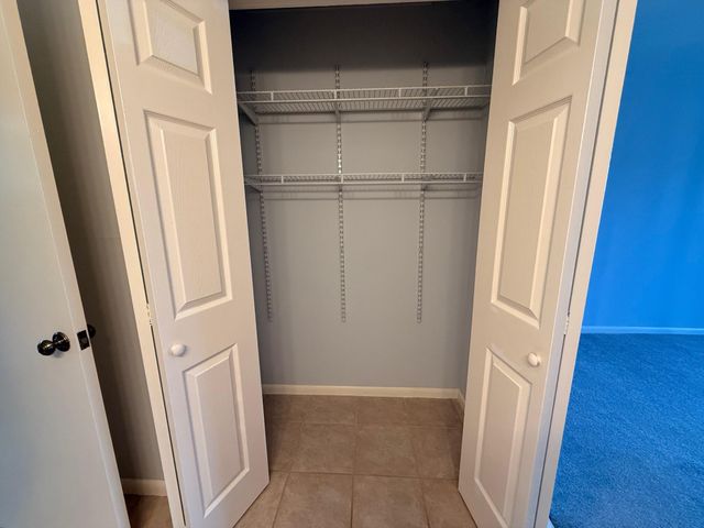 300 Yacht Club Drive 8, Niceville, FL 32578