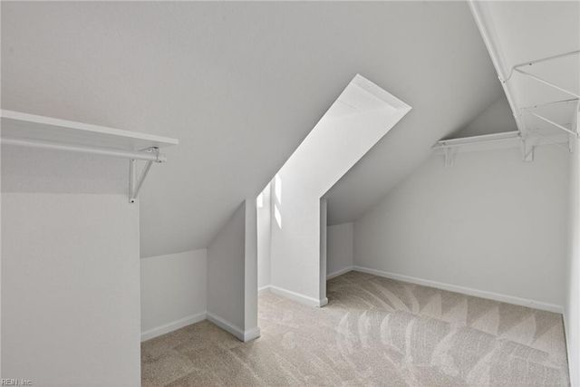 82 Lakeside DR, Newport News, VA 23606