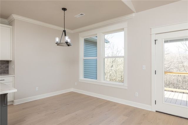 24 Selkirk Drive, Bella Vista, AR 72715