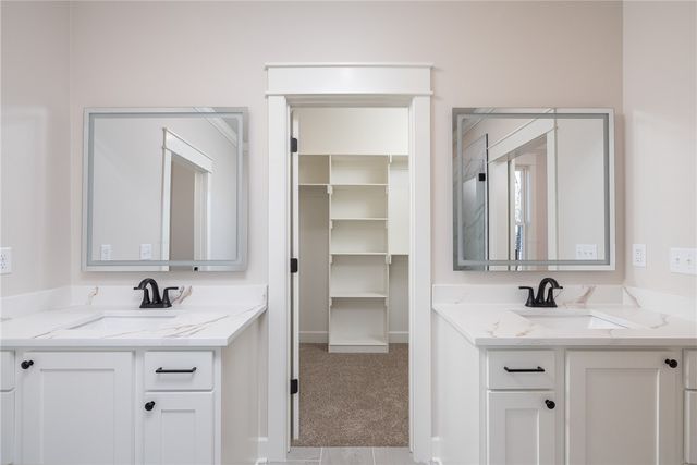 24 Selkirk Drive, Bella Vista, AR 72715