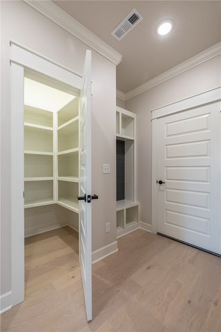 24 Selkirk Drive, Bella Vista, AR 72715