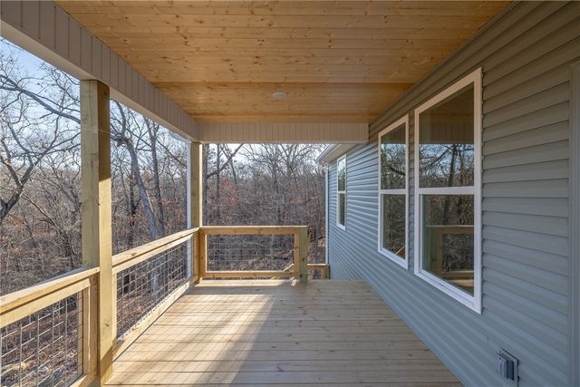 24 Selkirk Drive, Bella Vista, AR 72715