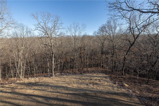 24 Selkirk Drive, Bella Vista, AR 72715