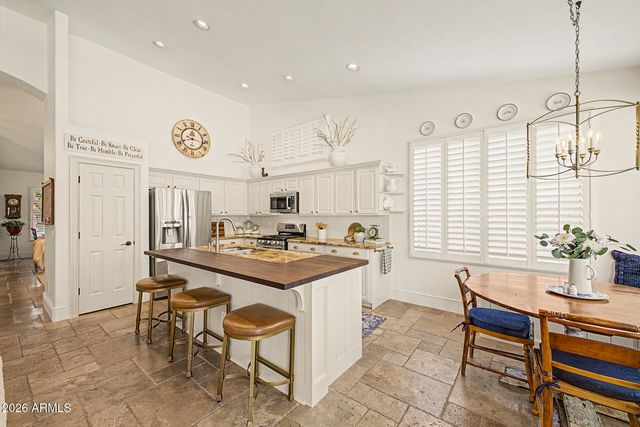 1708 W SOUTH FORK Drive, Phoenix, AZ 85045