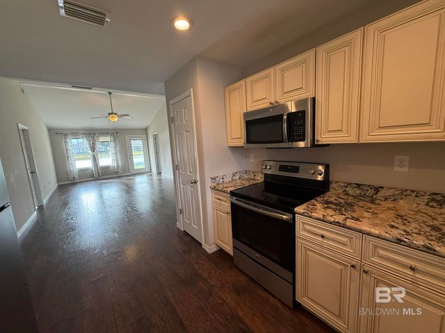 912 Sentinel Circle, Foley, AL 36535