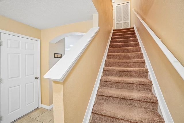 2516 OLEANDER LAKES DRIVE, Brandon, FL 33511