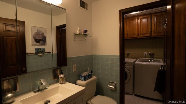 11 Jackson 74, Scarsdale, NY 10583