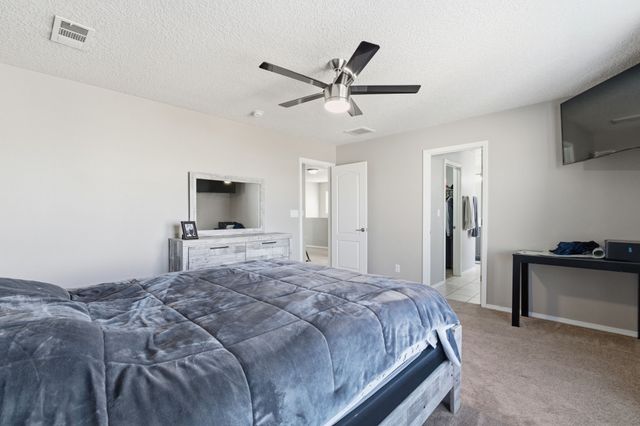 4208 Entrada Sonata, Santa Fe, NM 87507