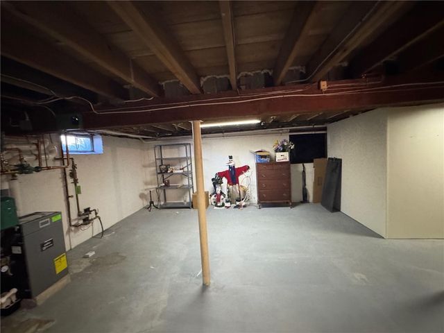 1047 Narragansett Parkway, Warwick, RI 02888