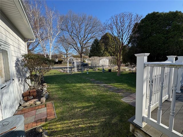 1047 Narragansett Parkway, Warwick, RI 02888