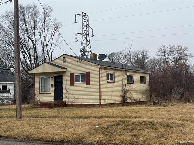 510 W Bishop Avenue, Flint, MI 48505