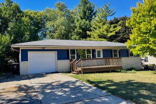 711 Lara Road, Normal, IL 61761