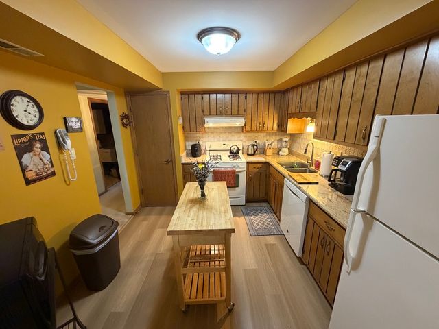 15715 Deerfield Court 1N, Orland Park, IL 60462