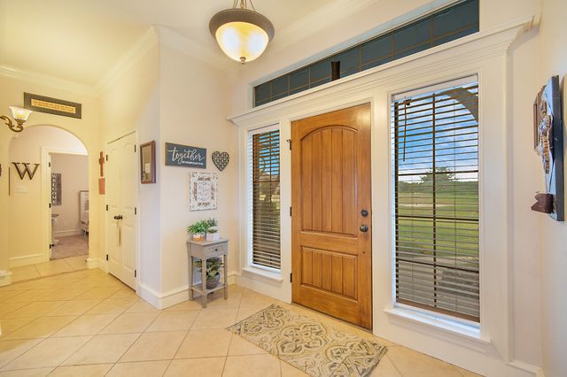 1354 Shadow Lakes, Wills Point, TX 75169