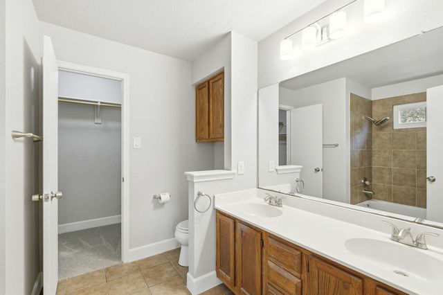 1316 Green Terrace DR, Round Rock, TX 78664