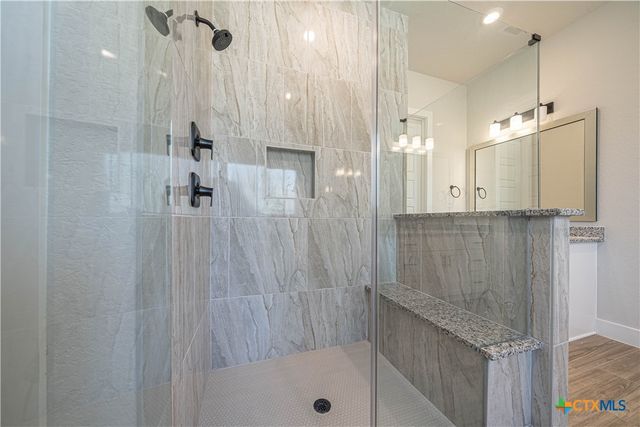 254 Firewheel Lp, Floresville, TX 78114