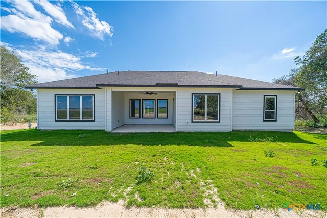 254 Firewheel Lp, Floresville, TX 78114