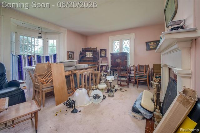 3557 W Walton Boulevard, Waterford, MI 48329