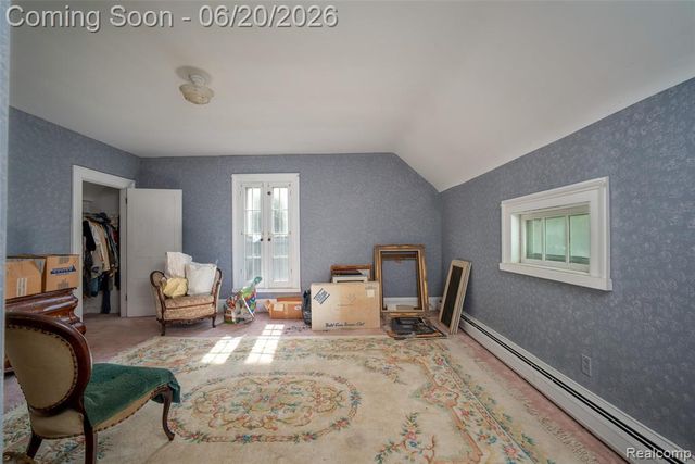 3557 W Walton Boulevard, Waterford, MI 48329