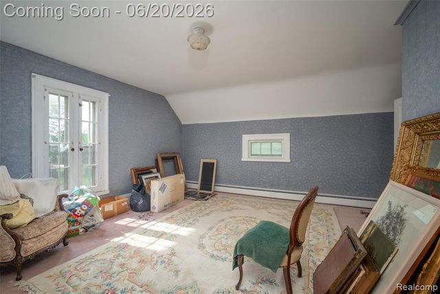 3557 W Walton Boulevard, Waterford, MI 48329