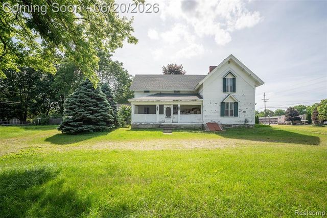 3557 W Walton Boulevard, Waterford, MI 48329