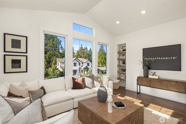 7824 131st Avenue NE, Kirkland, WA 98033