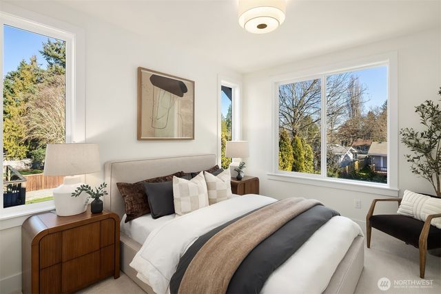 7824 131st Avenue NE, Kirkland, WA 98033