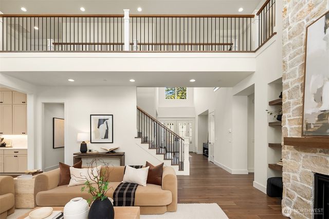 7824 131st Avenue NE, Kirkland, WA 98033