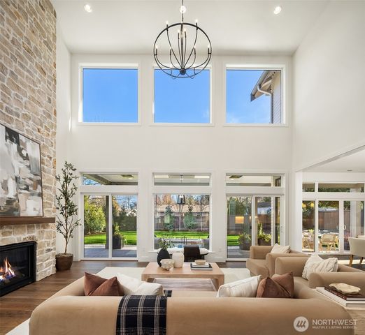 7824 131st Avenue NE, Kirkland, WA 98033