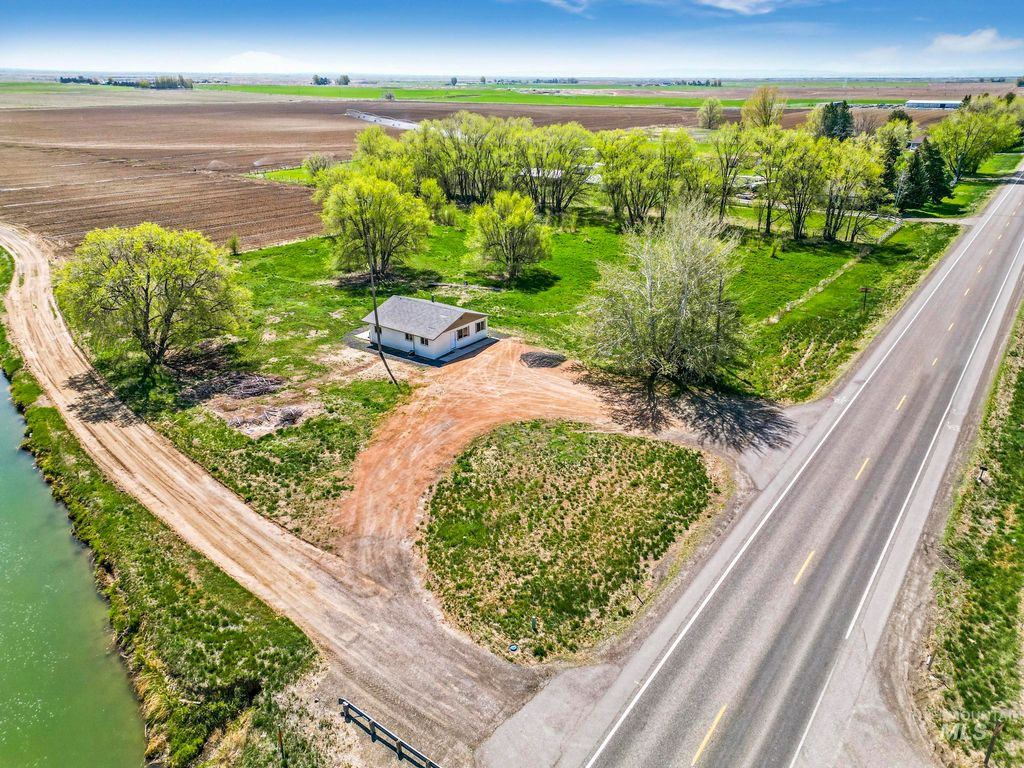 1958 Highway 46, Gooding, ID 83330