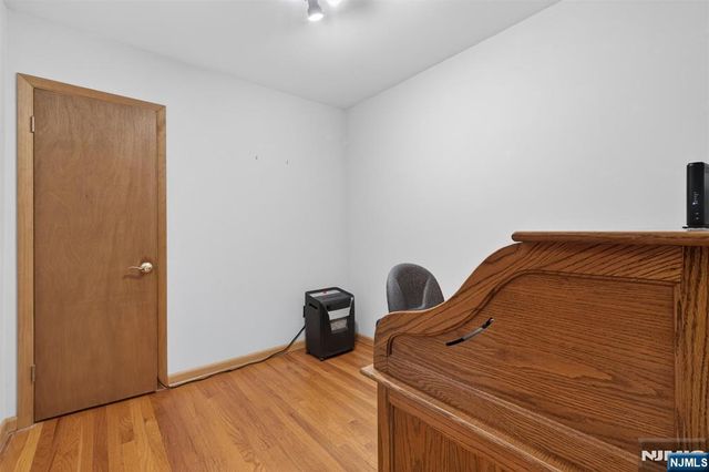 229 Rockland Avenue, River Vale, NJ 07675