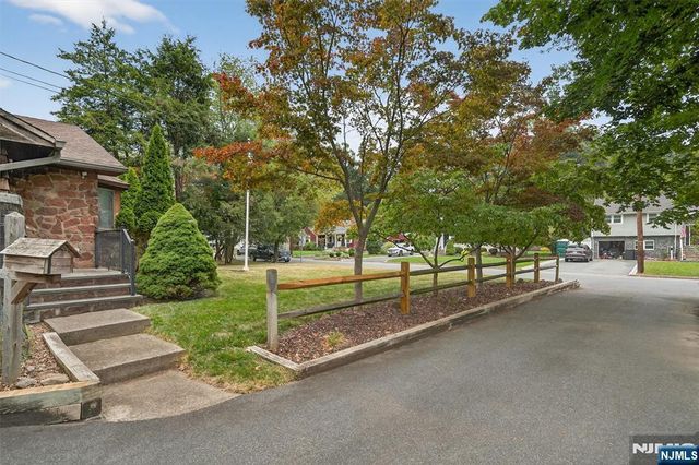 229 Rockland Avenue, River Vale, NJ 07675