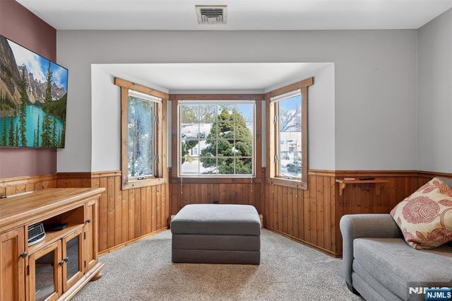 229 Rockland Avenue, River Vale, NJ 07675