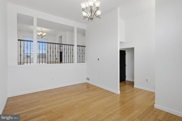 17636 HORIZON PL, Rockville, MD 20855