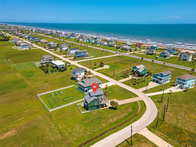 18902 Shaman Drive, Galveston, TX 77554