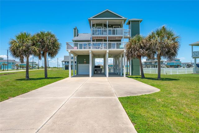 18902 Shaman Drive, Galveston, TX 77554