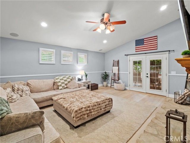 28331 Royal Road, Castaic, CA 91384