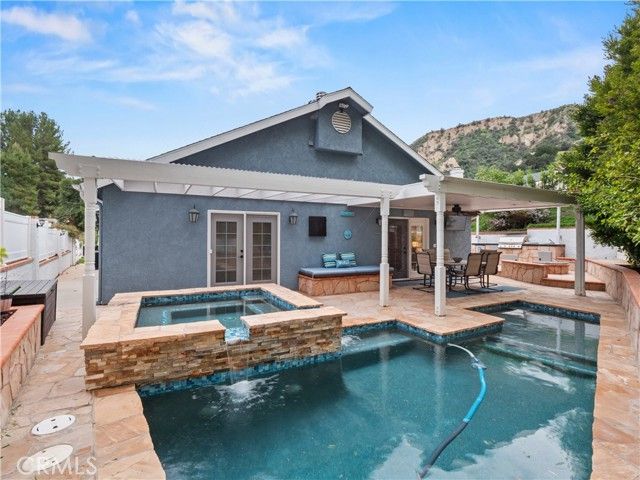 28331 Royal Road, Castaic, CA 91384