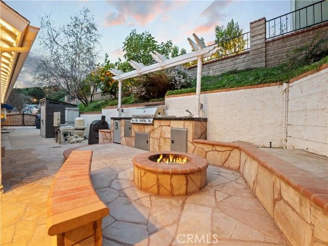 28331 Royal Road, Castaic, CA 91384