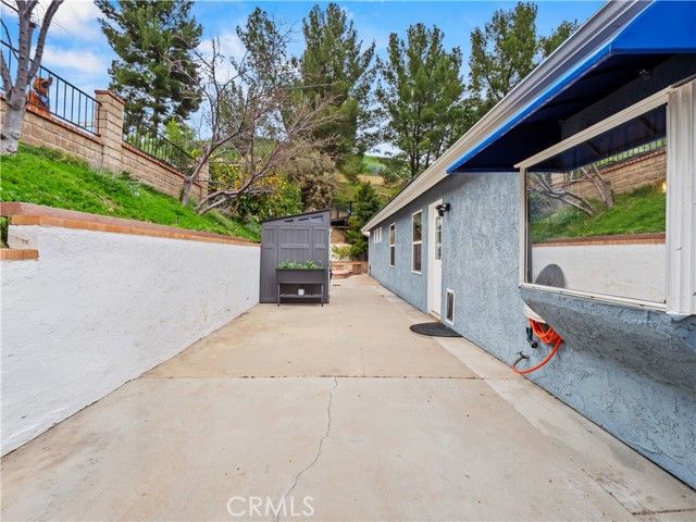 28331 Royal Road, Castaic, CA 91384