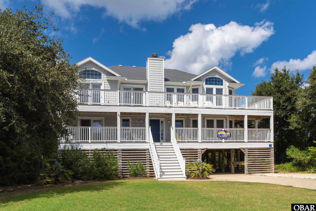 Image 2 of property listing at 114 Flight Drive, Duck, NC 27949