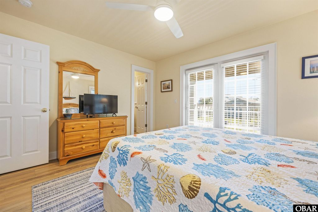 Image 13 of property listing at 114 Flight Drive, Duck, NC 27949