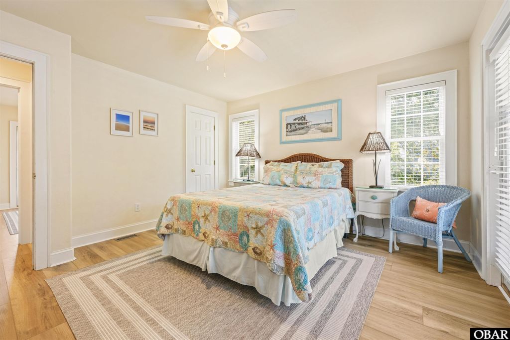 Image 17 of property listing at 114 Flight Drive, Duck, NC 27949