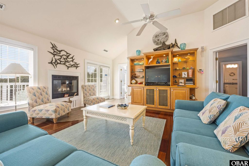 Image 3 of property listing at 114 Flight Drive, Duck, NC 27949